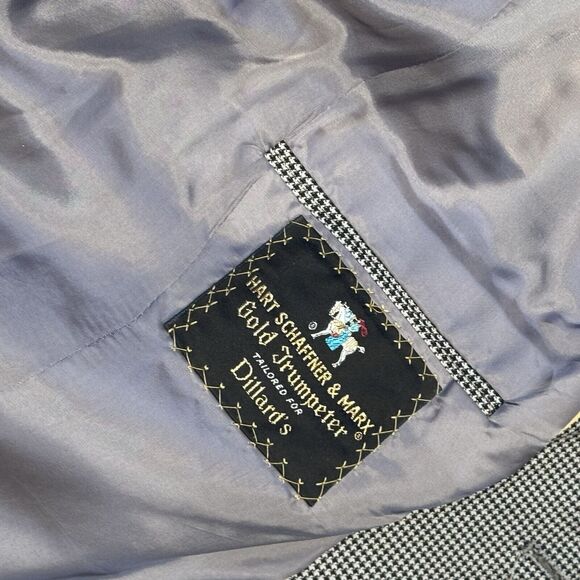 Hart Schaffner Marx Men’s 40L Sport Coat - Gray Houndstooth - Two-Button - Picture 4 of 10
